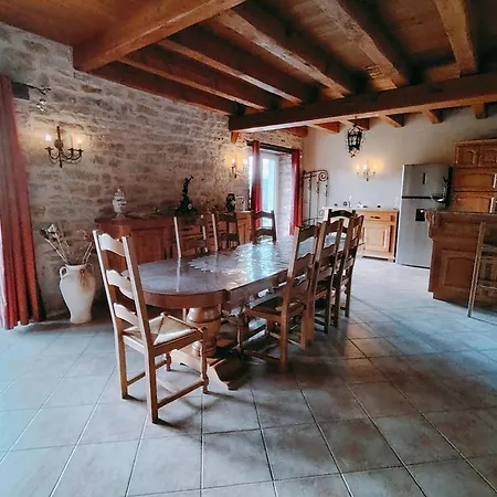 Deumeure De Charme Lotoise Avec Piscine Vakantiehuis Strenquels
