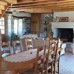 Deumeure De Charme Lotoise Avec Piscine * Strenquels